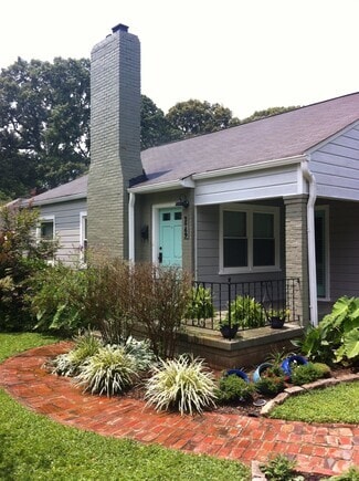 Building Photo - 2489 Semmes St