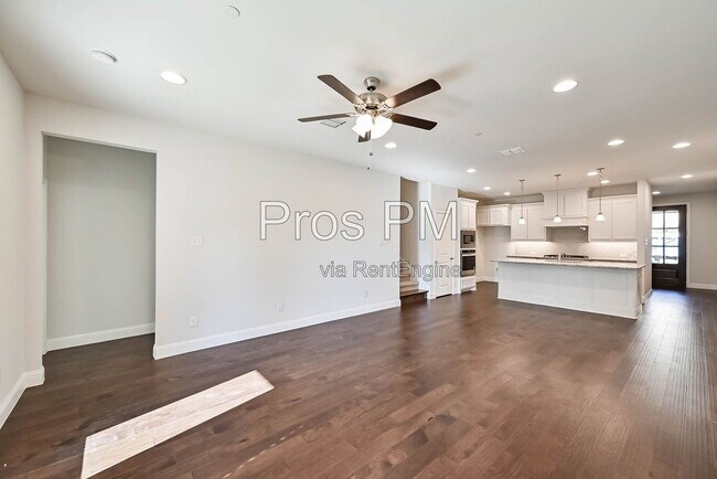 Foto del edificio - 4256 Mingo Dr