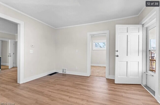 Foto del edificio - 13612 Durkee Ave
