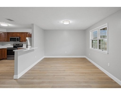 Building Photo - 10 Weatherly Dr