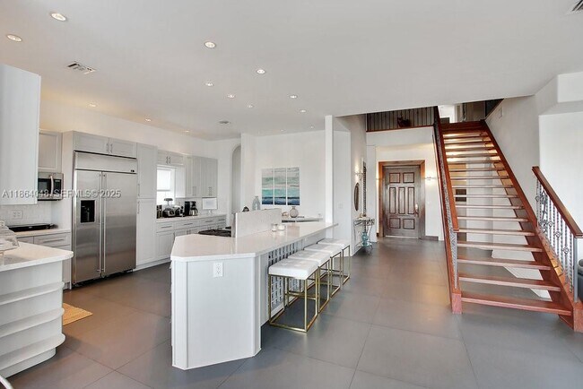 Foto del edificio - 257 N Coconut Ln
