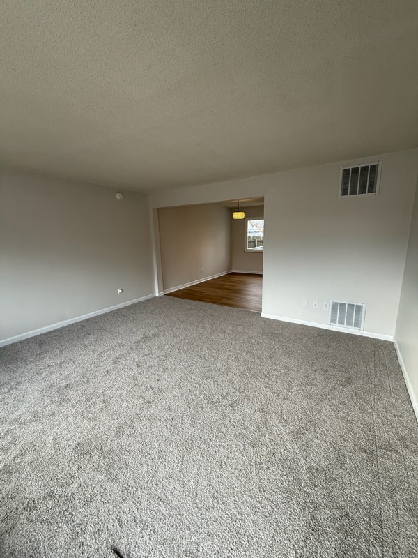 Foto del edificio - 35 Broadway Gardens