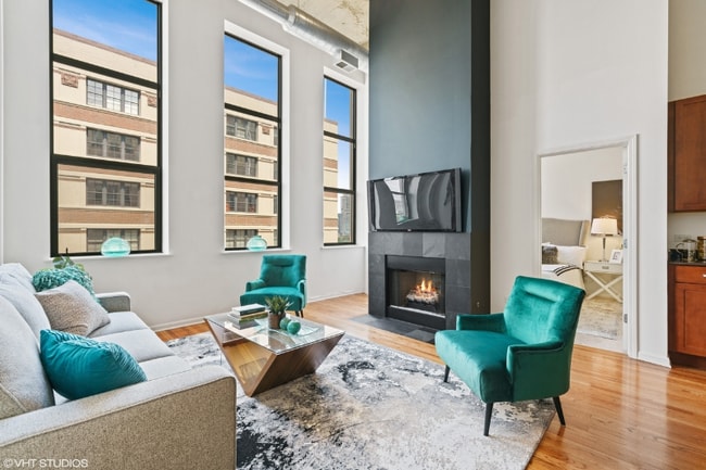 Photo - 758 N Larrabee St Apartment