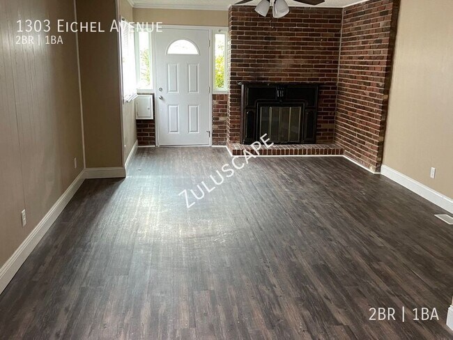 Foto del edificio - 1303 E Eichel Ave