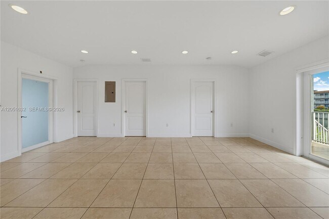 Foto del edificio - 7515 NW South River Dr