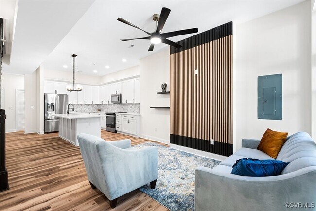 Foto del edificio - 904 W Clay St