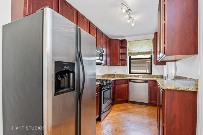 Foto del edificio - 4838 N Ashland Ave