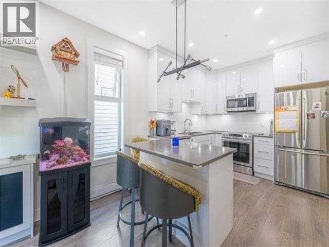 Building Photo - 5069 Earles St