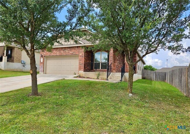 Building Photo - 729 Community Dr