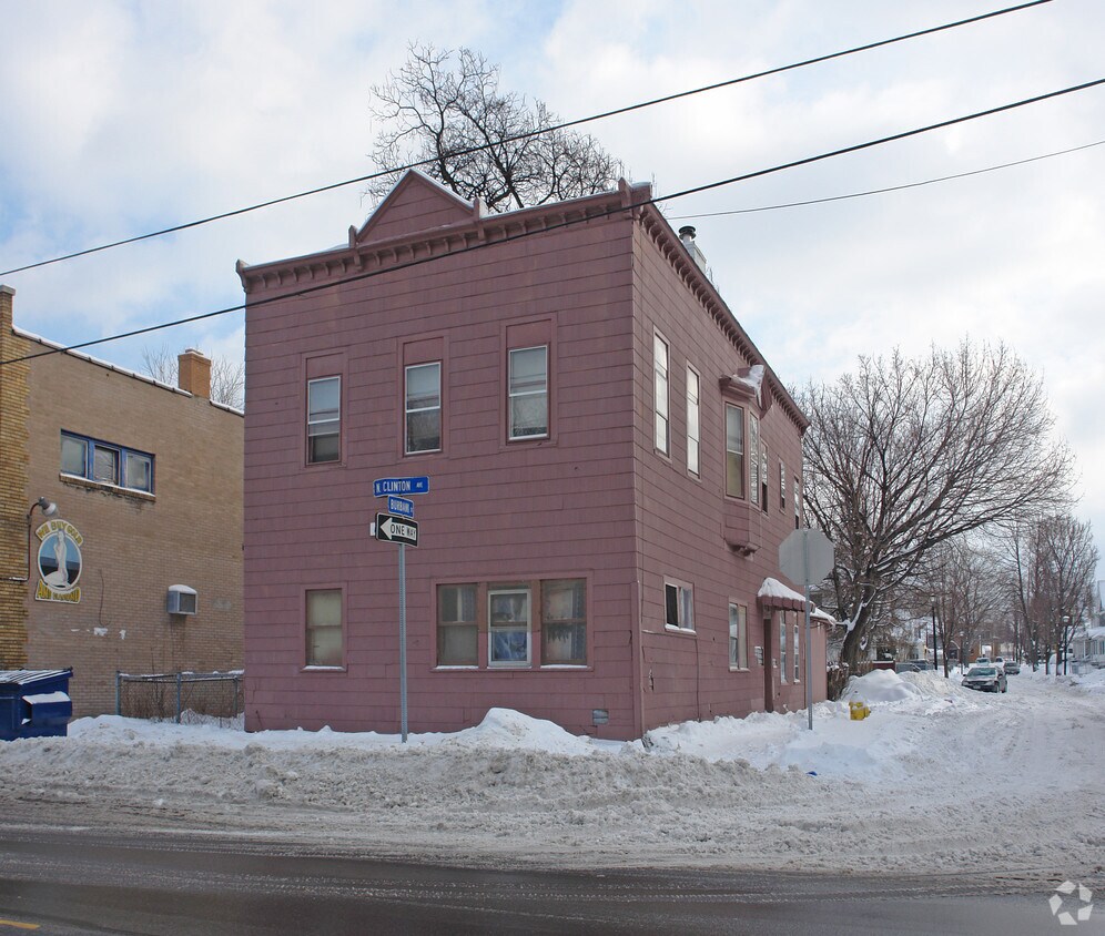Building Photo - 1264 N Clinton Ave
