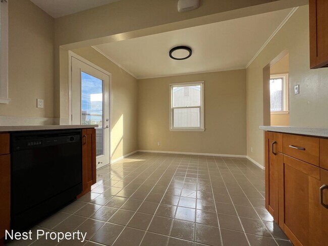 Foto del edificio - 2 br, 1 bath House - 109 Fairway Dr.