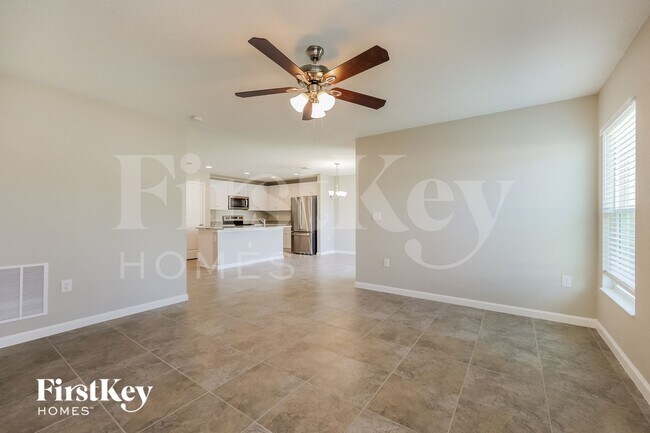 Foto del edificio - 615 Lindbergh Wy