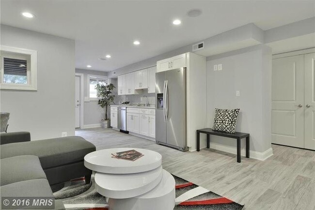 Foto del edificio - 4910 3rd St NW