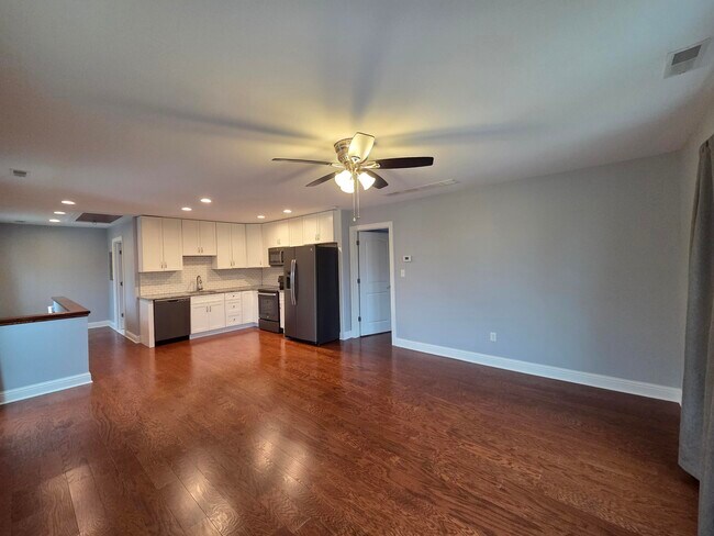 Foto del edificio - 412 Starkweather St