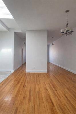 Building Photo - 163 Christopher Columbus Dr