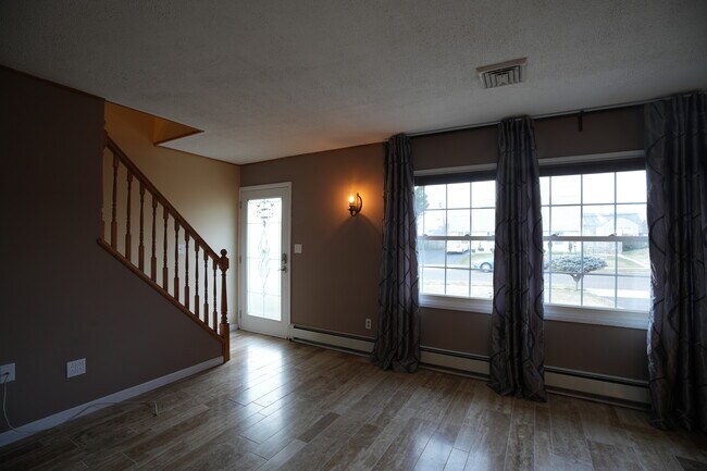 Foto del edificio - 90 Cobalt Ridge Dr E