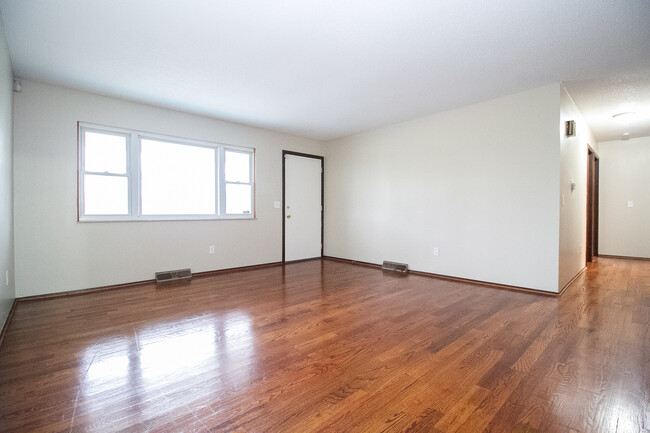 Foto del edificio - 5055 Ryan Rd
