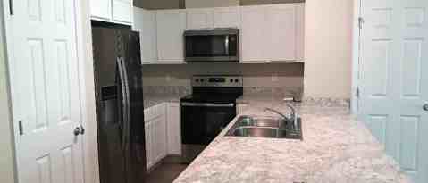 Foto del edificio - 7177 Ambrosius Way