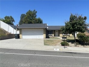 Building Photo - 411 N Prospectors Rd