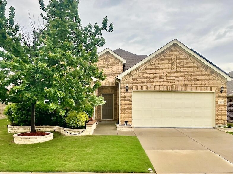 Foto principal - 429 Bow Dr