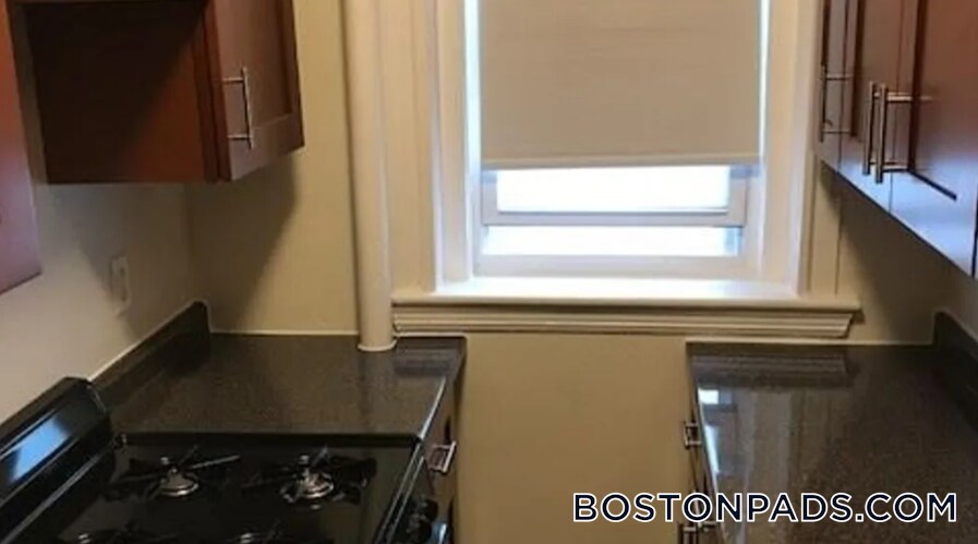 Primary Photo - 1179 Boylston St