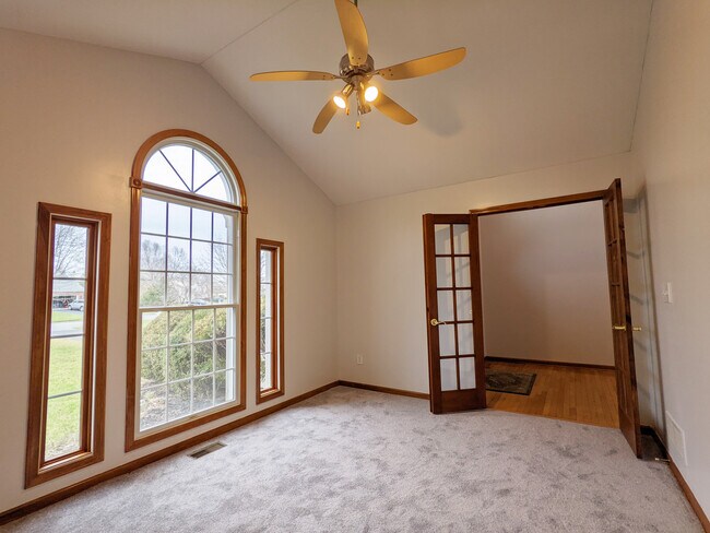 Building Photo - 9547 Wayne Brown Dr