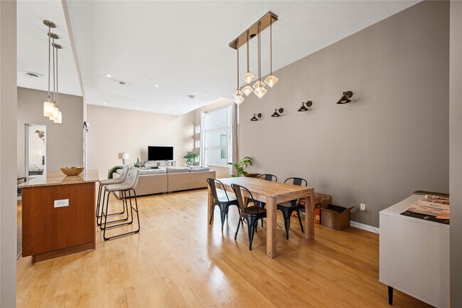 Foto del edificio - 5628 Kiam St