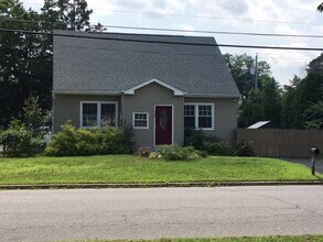 Building Photo - 1560 Whittier Ave