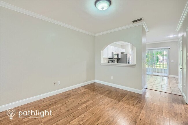 Building Photo - 4249 Plantation Cove Drive