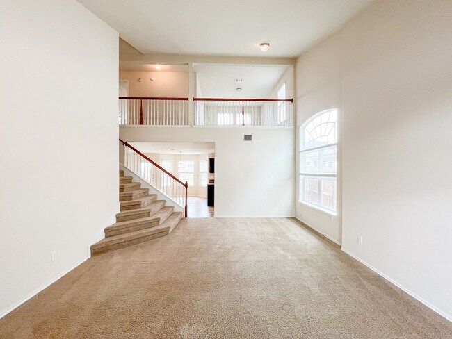 Building Photo - Available NOW!!!! Beautiful 2 Story home i...
