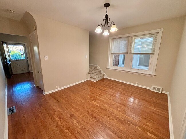 Foto del edificio - 706 W Railroad Ave