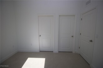 Building Photo - 1260 Milwaukee Blvd