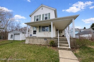 Building Photo - 1746 Bloom Ave