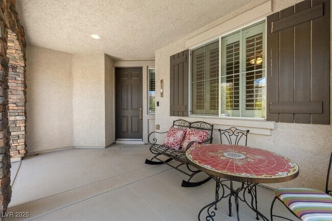 Foto del edificio - 858 La Sconsa Dr