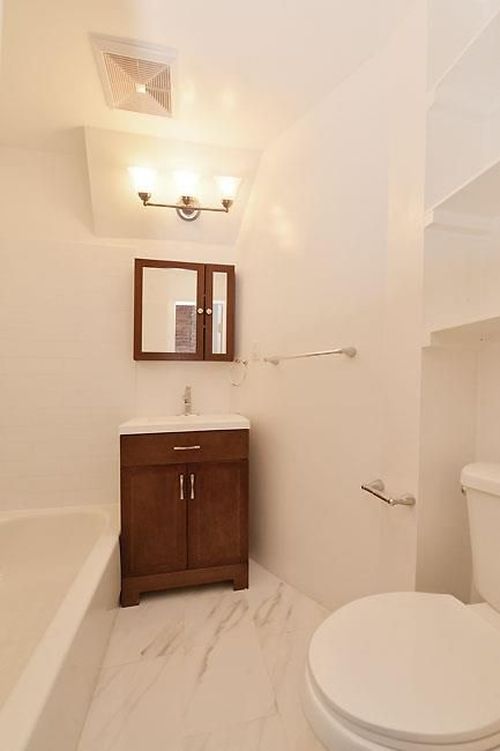 Foto del edificio - 120 W 27th St