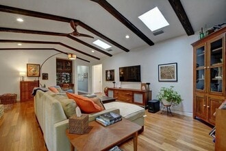 Building Photo - 1708 Windoak Dr