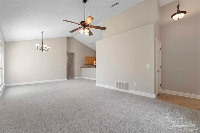 Building Photo - 6184 Green Acres Dr