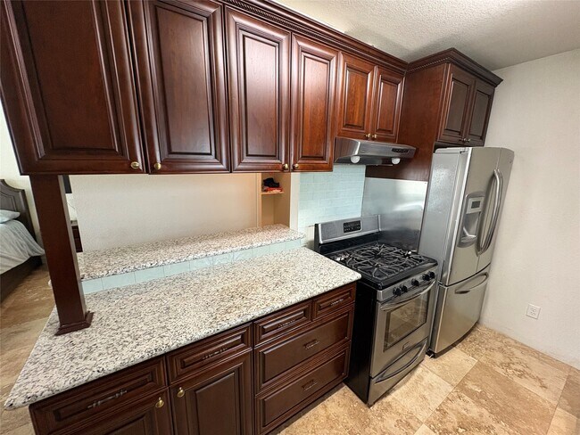 Foto del edificio - 6722 Underhill St