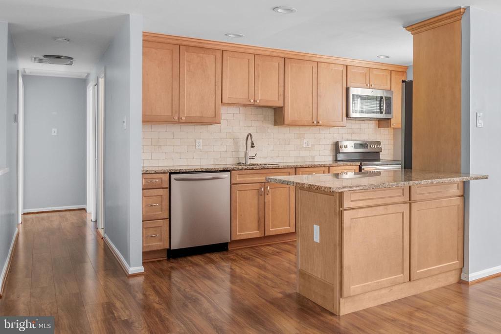 Foto principal - 12817 Pinecrest Rd