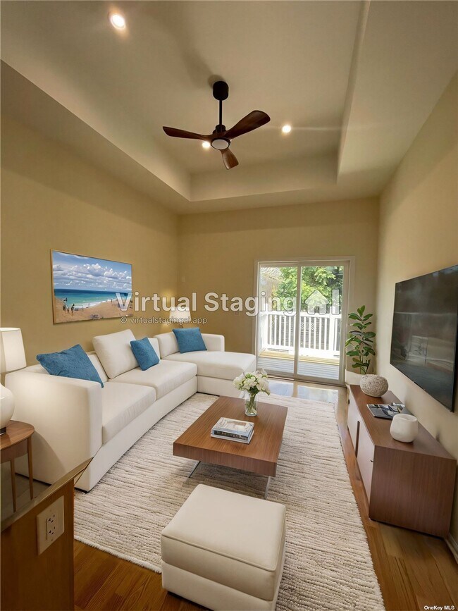 Building Photo - 67-01 64th Pl