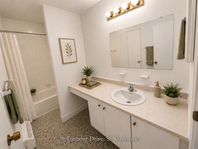Building Photo - Squire Apartments