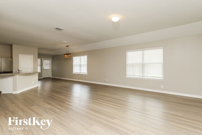 Building Photo - 803 Hollimon Pkwy