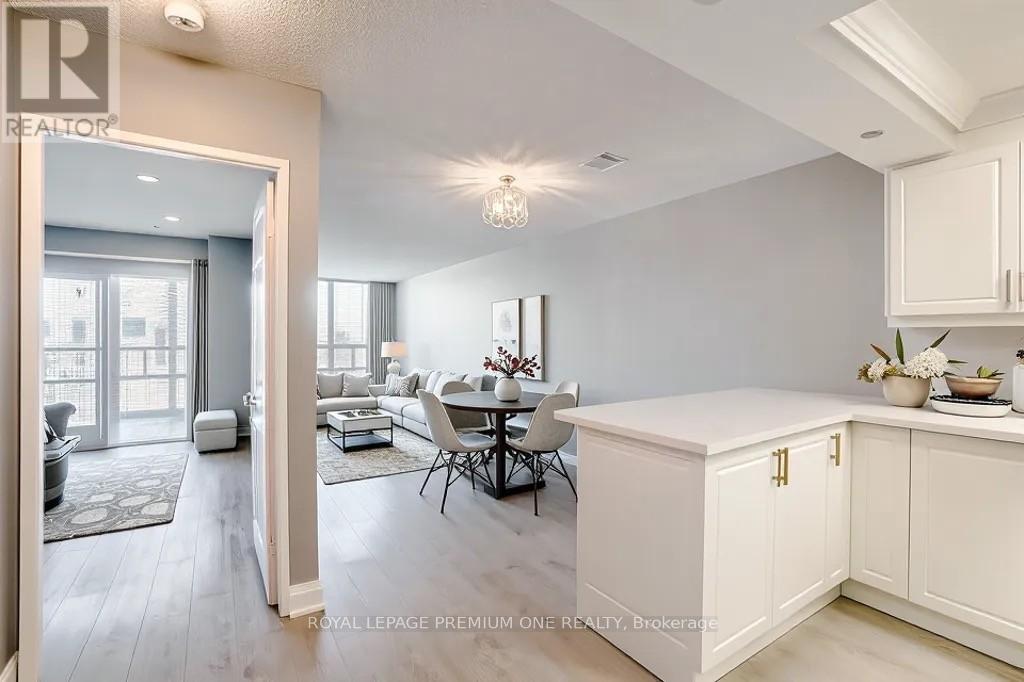 Photo principale - 195-1195 Wynford Dr
