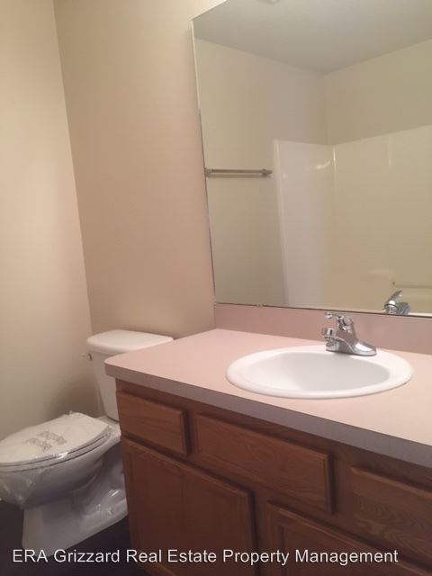 Foto del edificio - 519 Paulling Dr