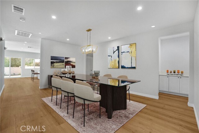 Foto del edificio - 451 Hervey Ave