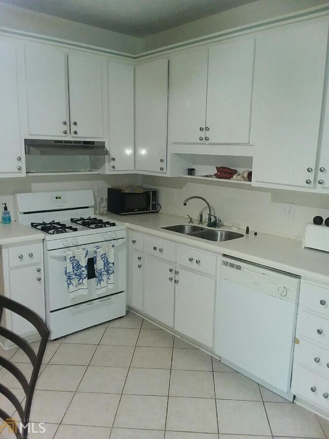 Building Photo - 1460 Big Bear Cove NE