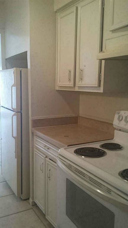 Building Photo - 12207 White Cap Ln