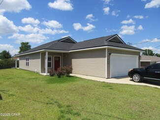 Building Photo - 2811 N Panama Ave