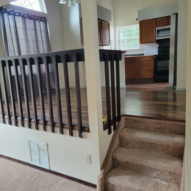 Foto del edificio - Spacious 4BR House in Colorado Springs