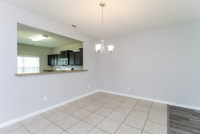 Building Photo - 900 Princewood DR